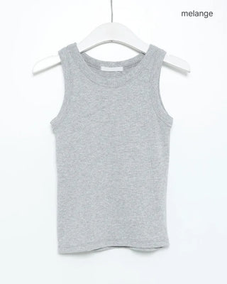 Colored ribbed sleeveless top