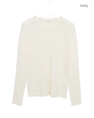 Basic round neck T-shirt