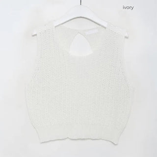 Back-cut low-gauge sleeveless knit