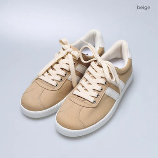 Basic sneakers