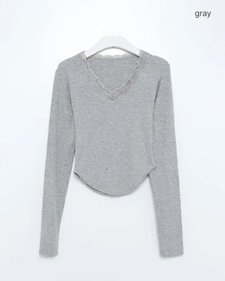 Lace V-neck long-sleeved T-shirt