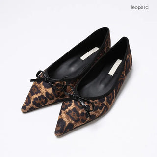 Ribbon integrated toe flat shoes