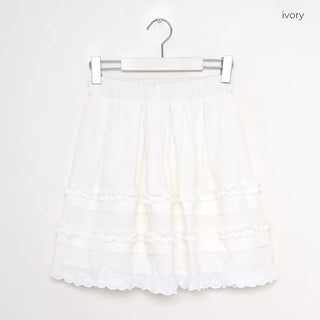 Lace medium skirt
