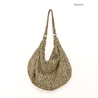 Big leopard print shoulder bag