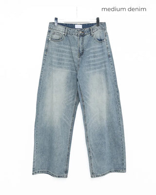 Wide denim pants