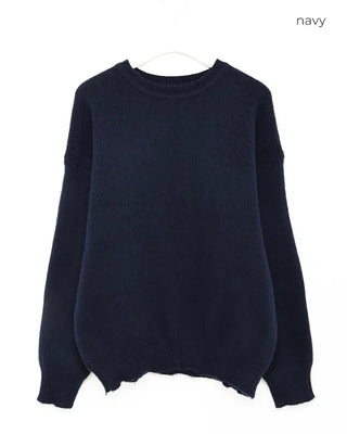 Loose-fit round-neck knit