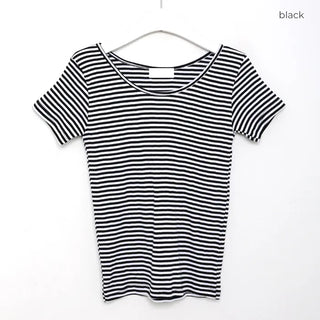 Bordered round short-sleeved T-shirt