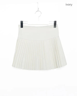 Slim pleated mini skirt