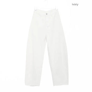White slit denim pants