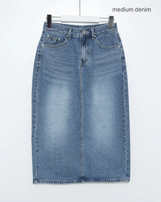 Washed denim skirt