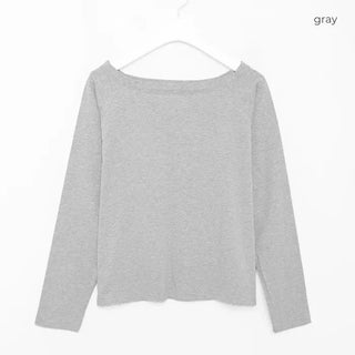 Basic open-shoulder T-shirt
