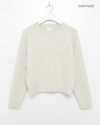 Round neck raglan knit