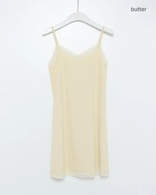 Lace long sleeveless dress