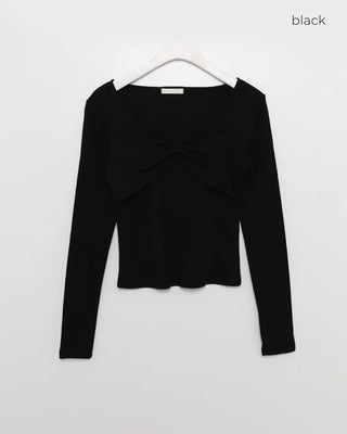 Bust Ribbon Point Square Neck T-Shirt