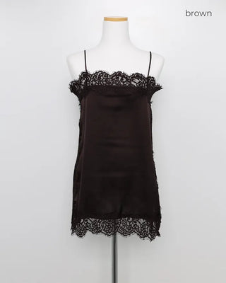 Lace sleeveless mini dress