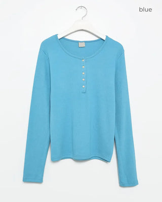 Henley neck long-sleeved T-shirt