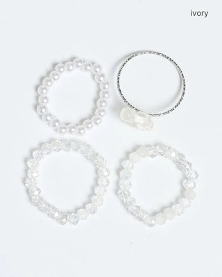 Clover bead ring