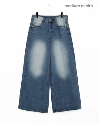 Washed wide-leg denim pants