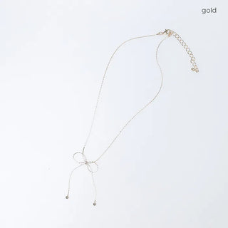 Ribbon motif necklace
