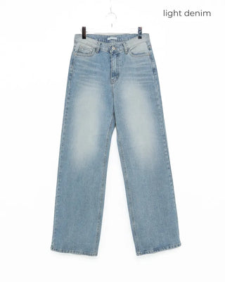 Semi-straight denim pants