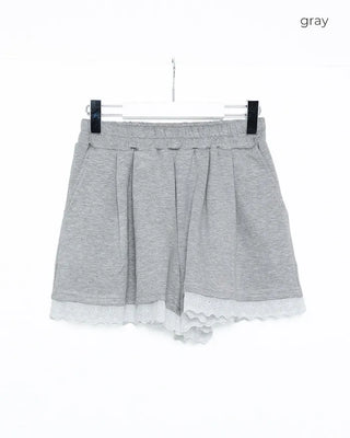Lace banding shorts