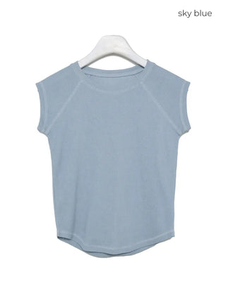 Cropped basic T-shirt