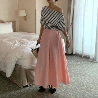 Pintuck flared long skirt