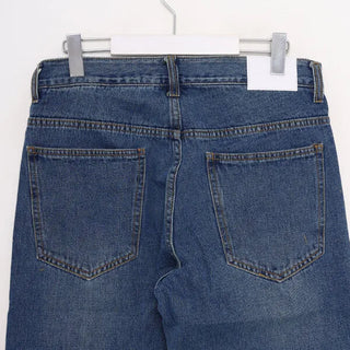 Rolled-up denim pants