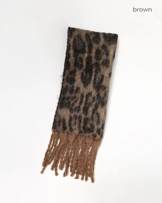 Leopard fringe knit scarf