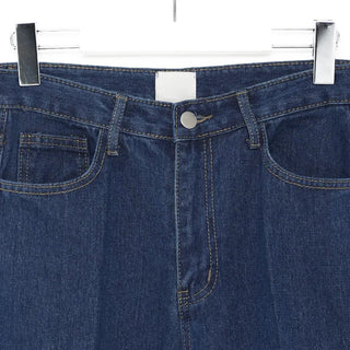 Simple denim pants