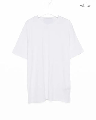 Simple loose half-length T-shirt