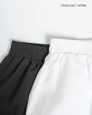 2-Way Knee-Tuck Easy Nylon Pants
