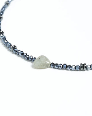 Minimalist beaded necklace
