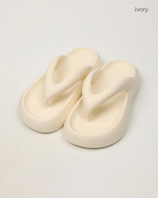 Bold Beach Sandals