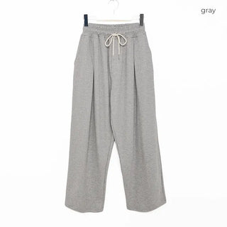 Side pintuck wide pants