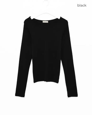 Long-sleeved T-shirt
