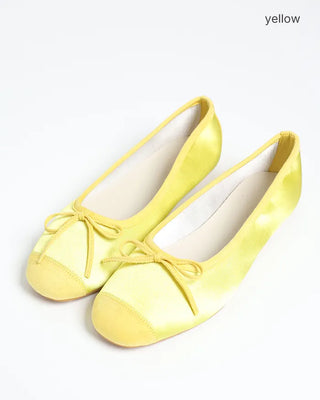 Ribbon flat shoes