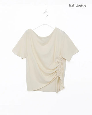 Loose off-shoulder T-shirt
