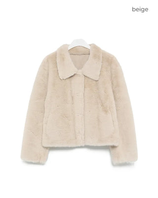 Crop collar point fur jacket