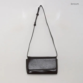 Wide shoulder bag