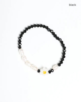 Daisy Flower Bead Bracelet