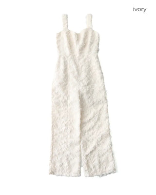(ORIGINAL) Heart Neck Feather Jumpsuit