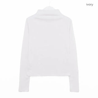 Basic turtleneck T-shirt