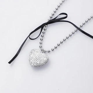 Big Heart Ribbon Necklace