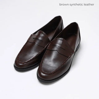 Classic basic loafers