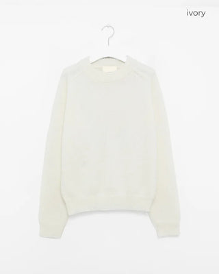 Oversized Boucle Round Knit