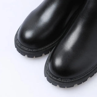 Basic Chelsea Boots