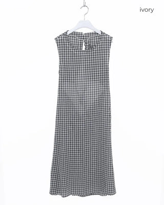 Backless long check dress
