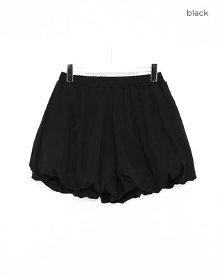 Wide-waisted elastic balloon shorts