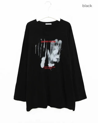 Slit Loose Fit T-Shirt